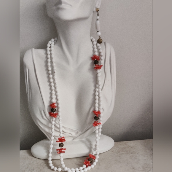 Miriam Haskell Milk Glass & Faux Corals Set - Picture 8 of 16